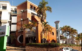 Hotel Verdes Mares